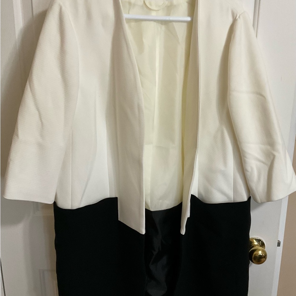 Ricki's Black and White Women's Blazer